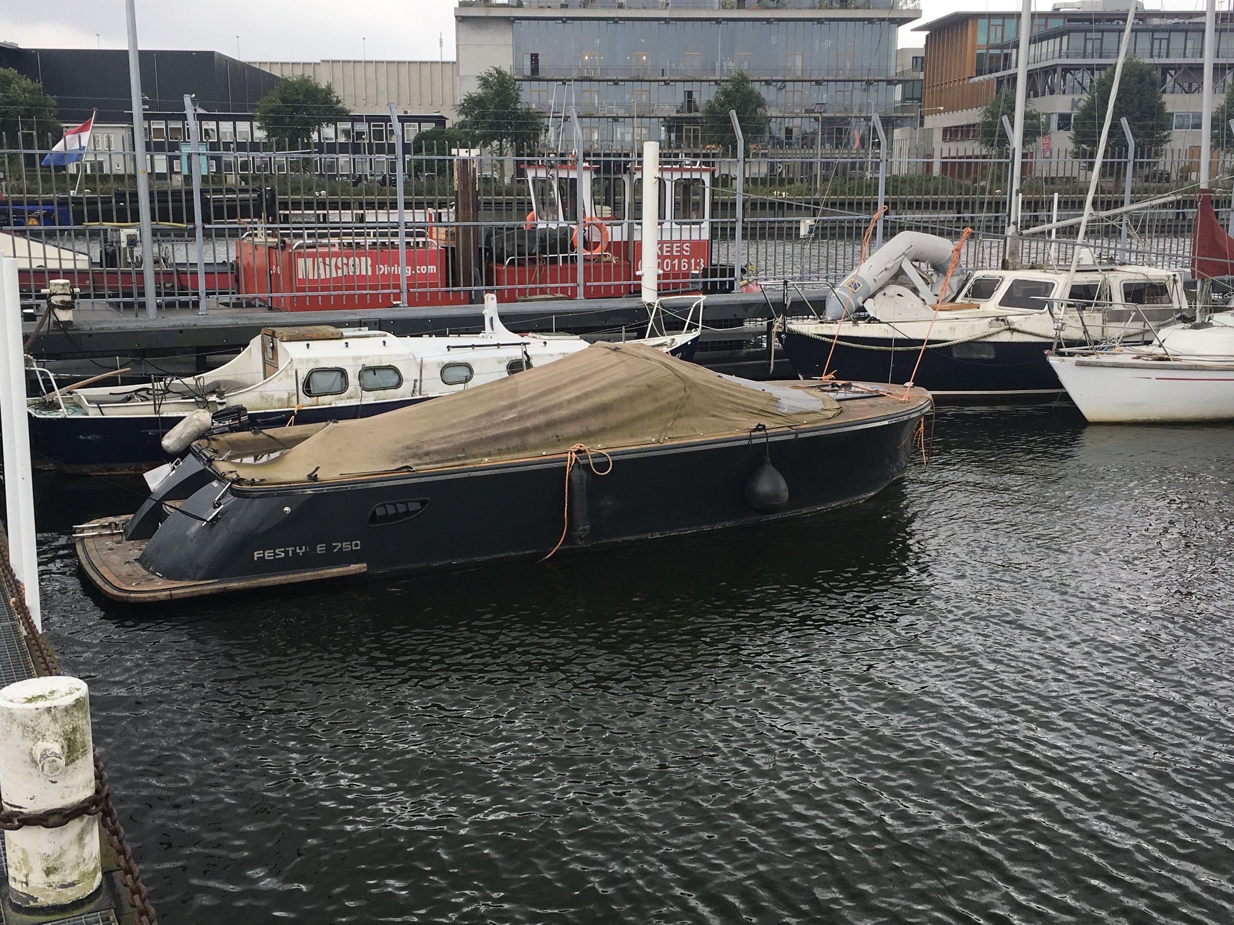 Lifestyle - 750 - Open motorboot en roeiboot te koop - Bootveiling.com